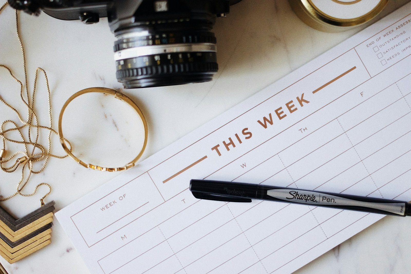 full-service wedding planning week-by-week